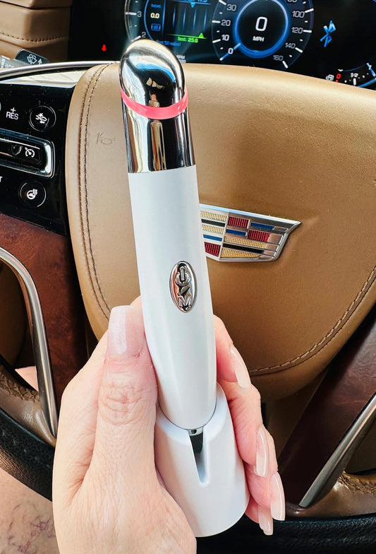 LuxeGlow Heated Eyelift Wand