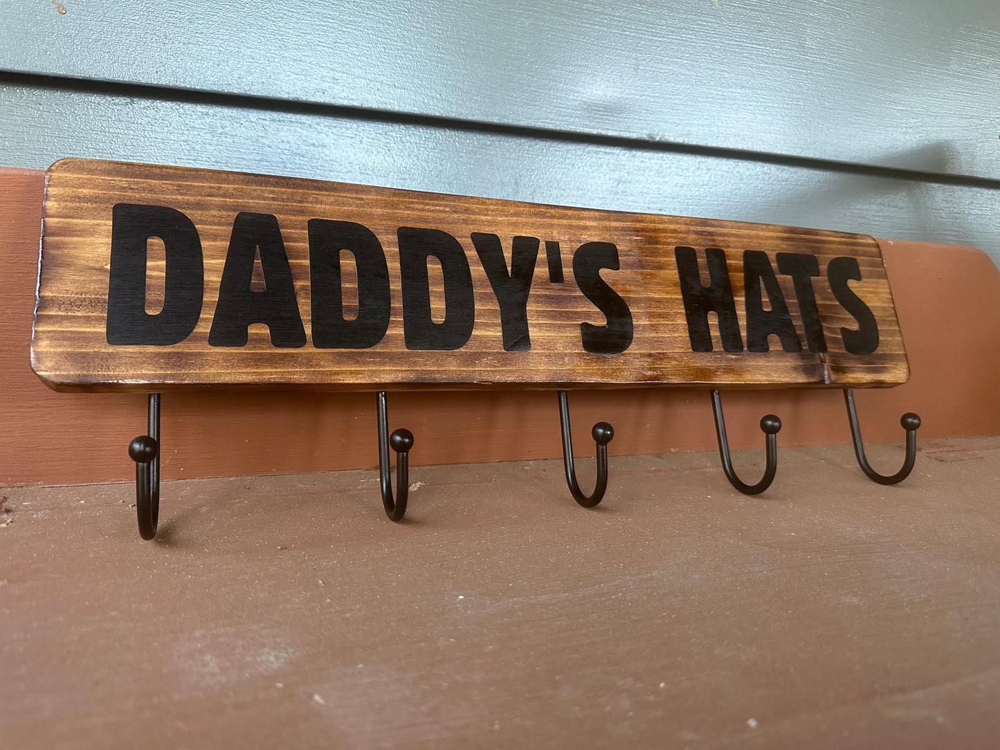 Daddy's Hats Sign